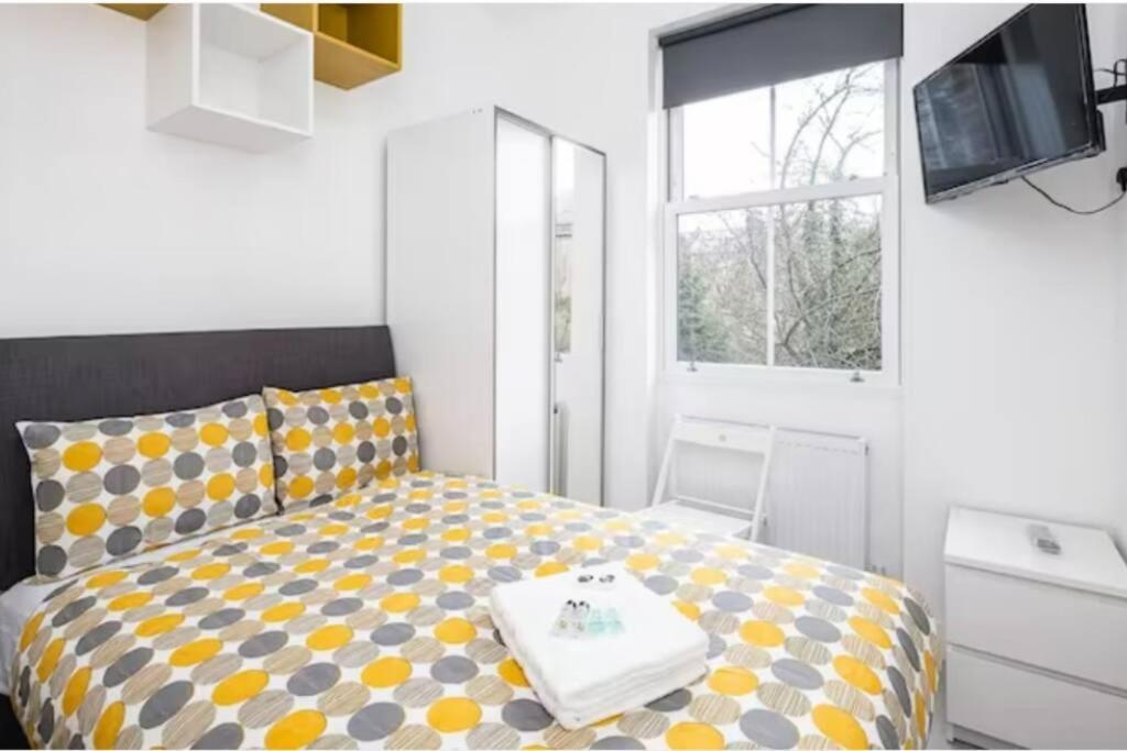 Great Location Service And Stay Double Ensuite Room With Shared Kitchen- 5Mins Walk From Tufnell Park London Kültér fotó
