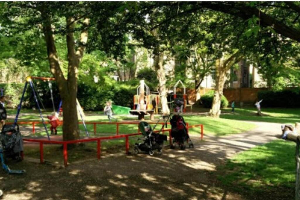 Great Location Service And Stay Double Ensuite Room With Shared Kitchen- 5Mins Walk From Tufnell Park London Kültér fotó